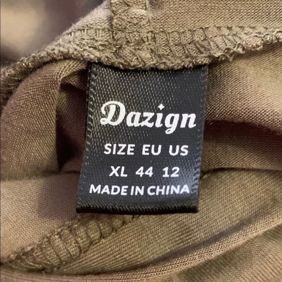 Olive Green Women's Hooded Top - Picture 2 of 10